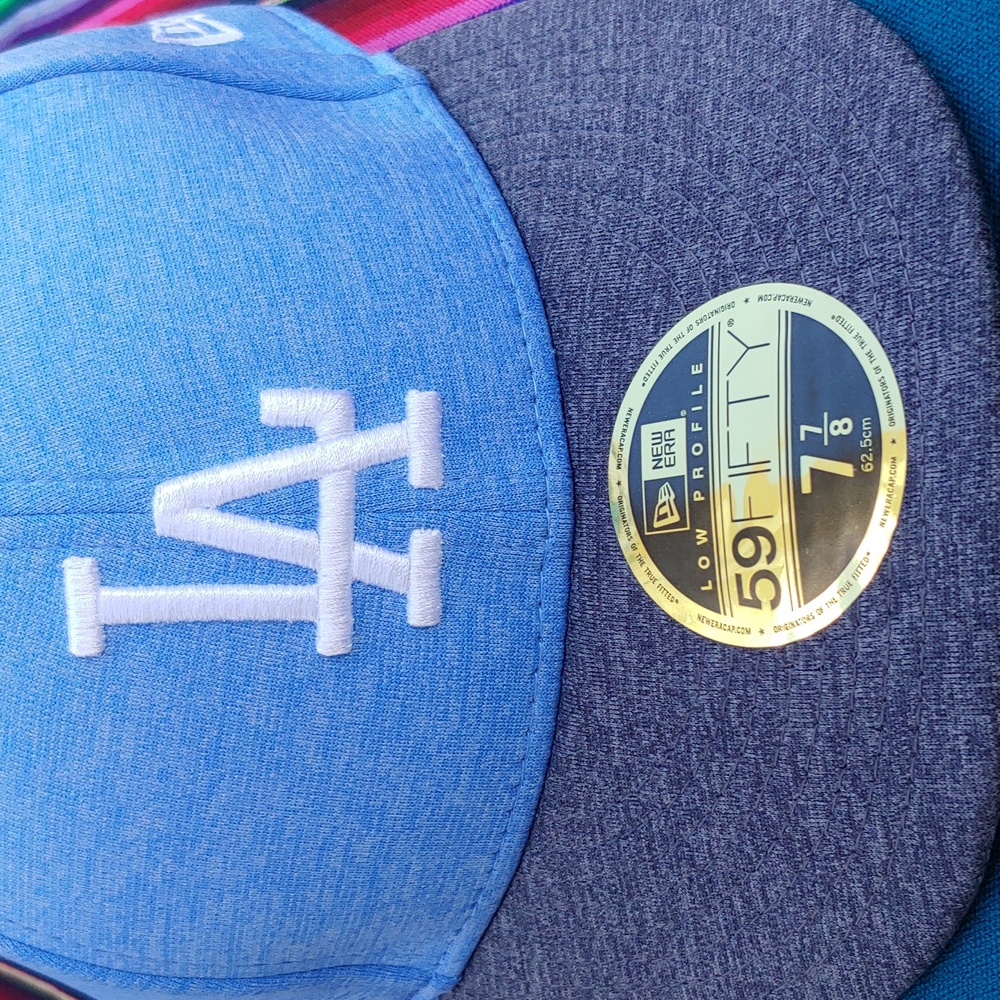 New Era Dodgers 59FIFTY Low Profile 7 7/8 Fitted Baseball Cap Light-Dark Blue - Picture 6 of 16